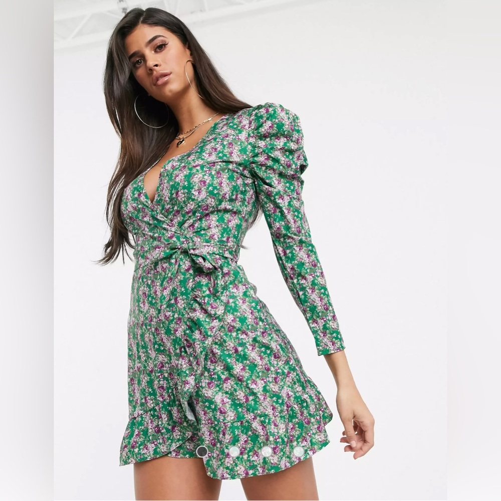 Missguided Green Ruffle Hem Wrap Puff Sleeve Tea Dress In Floral-multi - Size 10